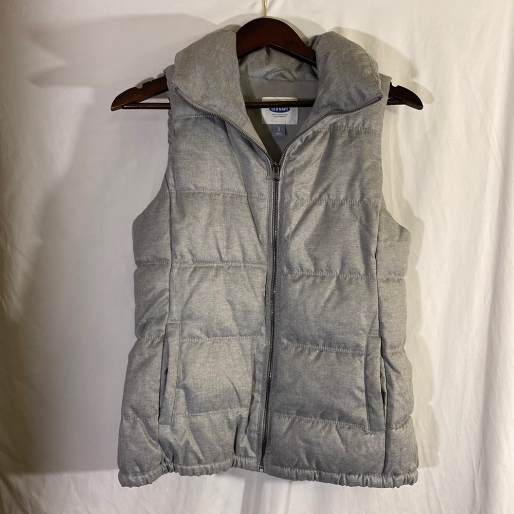 Old Navy woman’s vest size S